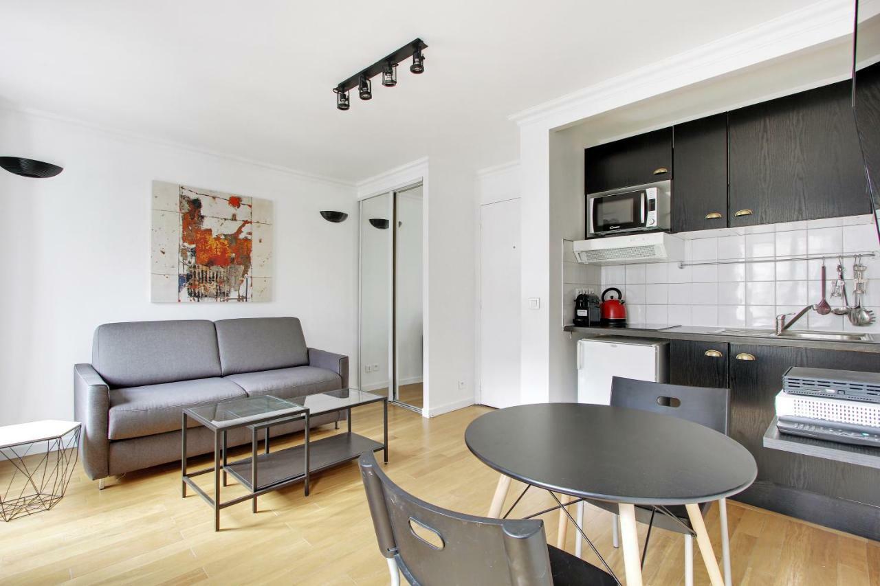 Pick A Flat'S Apartments In Batignolles - Rue Biot Paris Exterior foto
