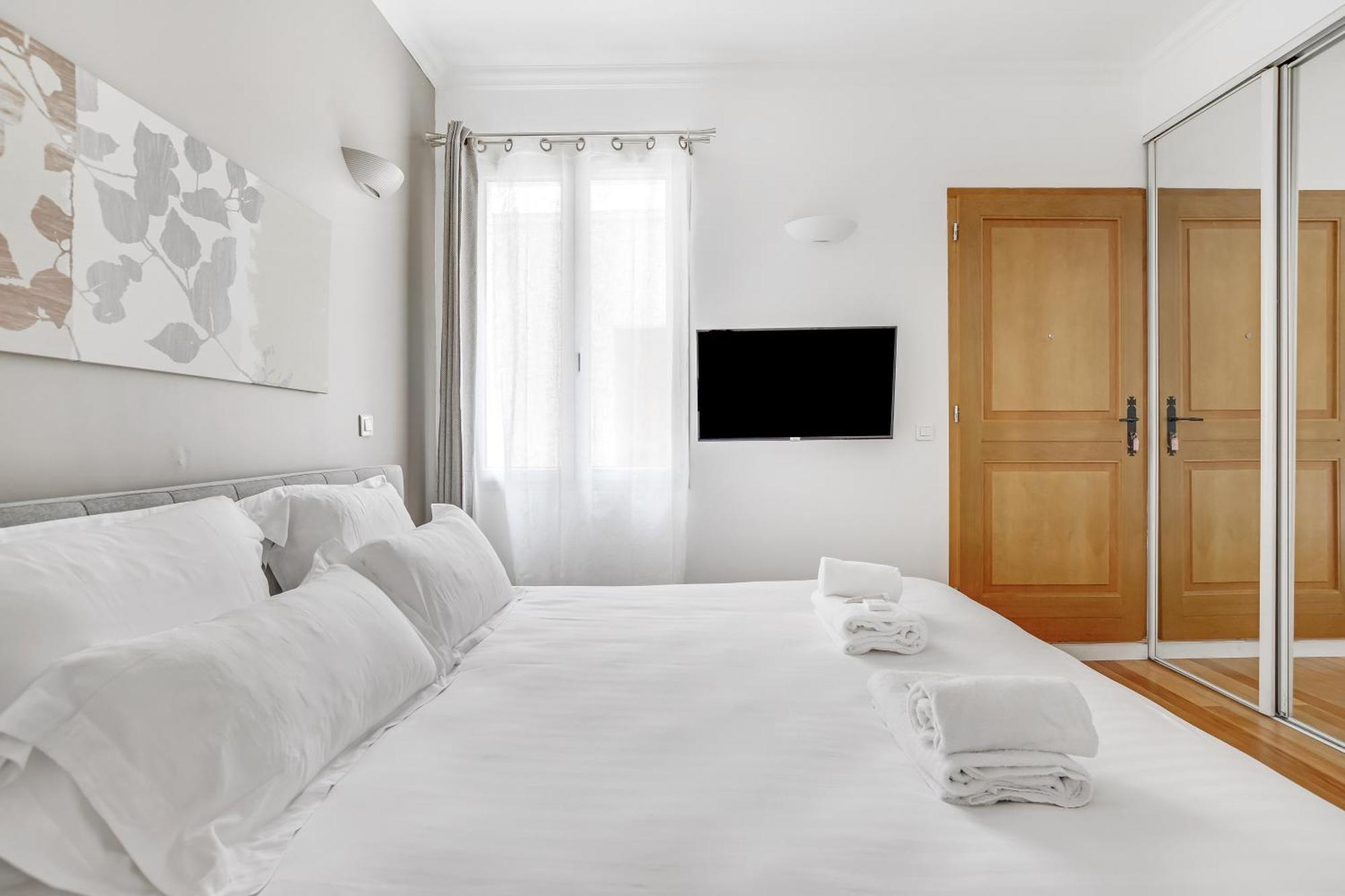 Pick A Flat'S Apartments In Batignolles - Rue Biot Paris Exterior foto